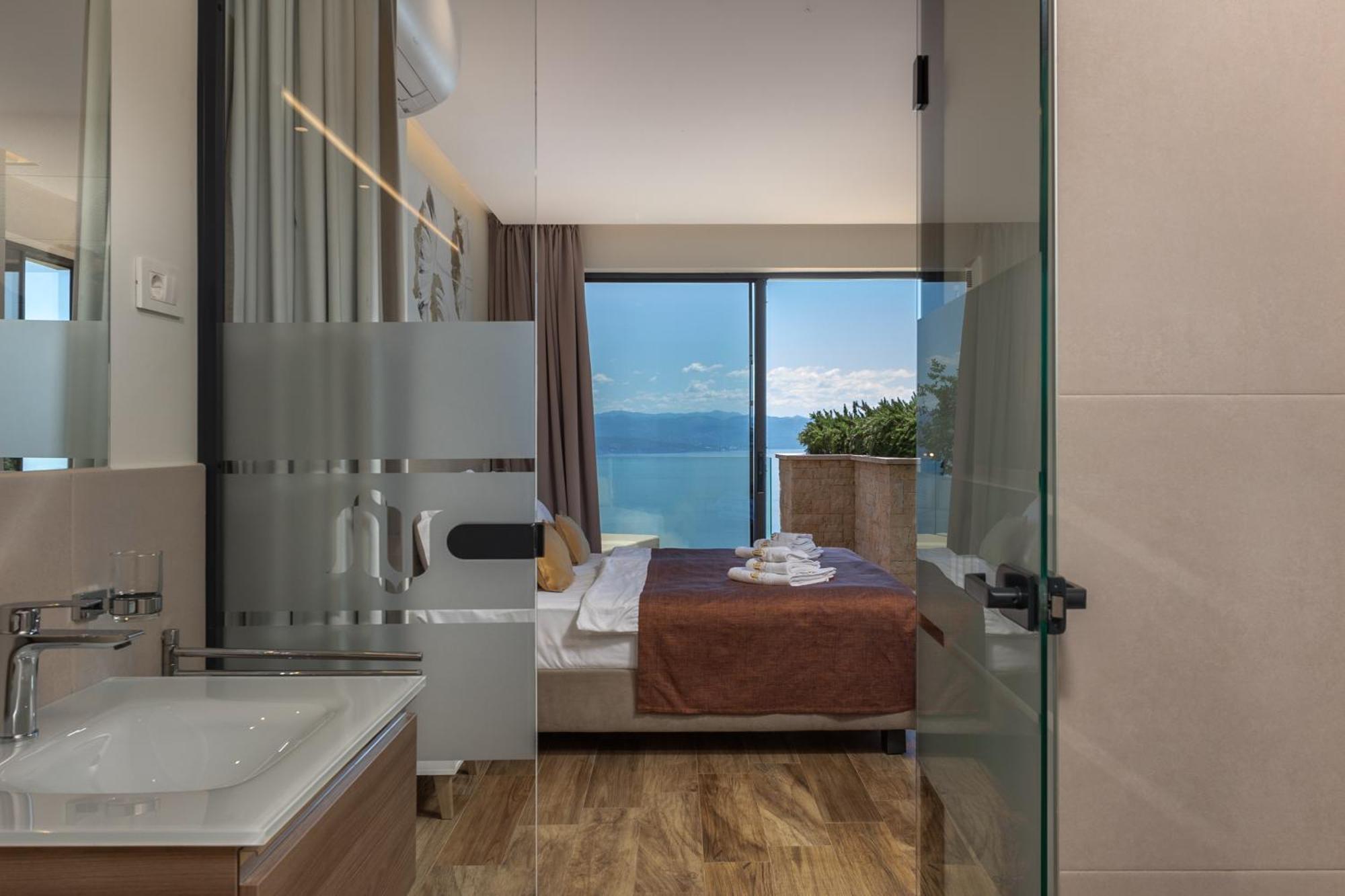 Villa Altavista - Seaview & Relax With Heated Pool & Minigolf Abbázia Kültér fotó