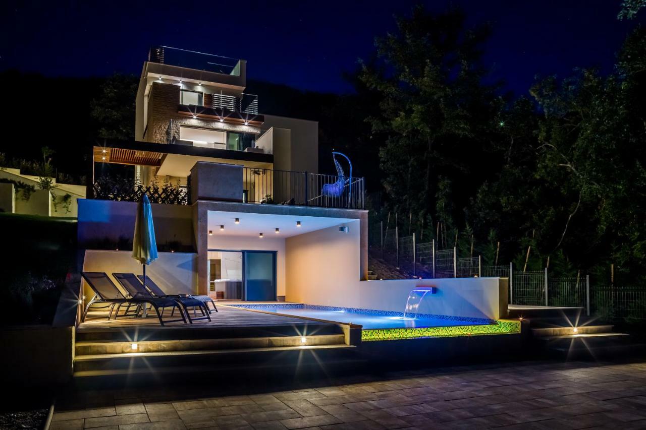 Villa Altavista - Seaview & Relax With Heated Pool & Minigolf Abbázia Kültér fotó
